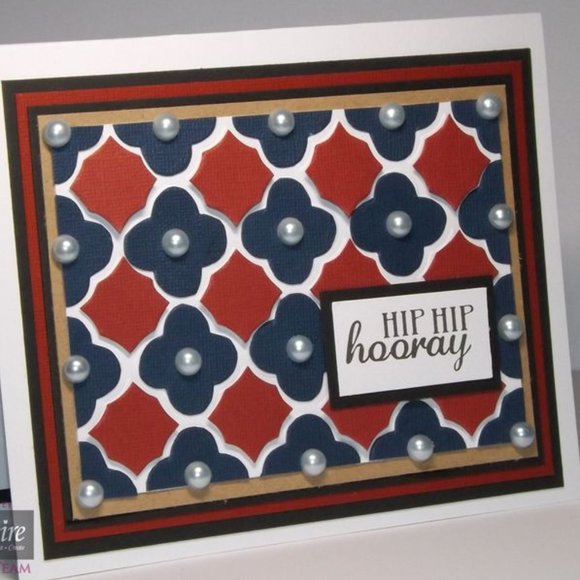 Darice 4” x 6” embossing folder - QUADREFOIL DOUBLE - Picture 5 of 8